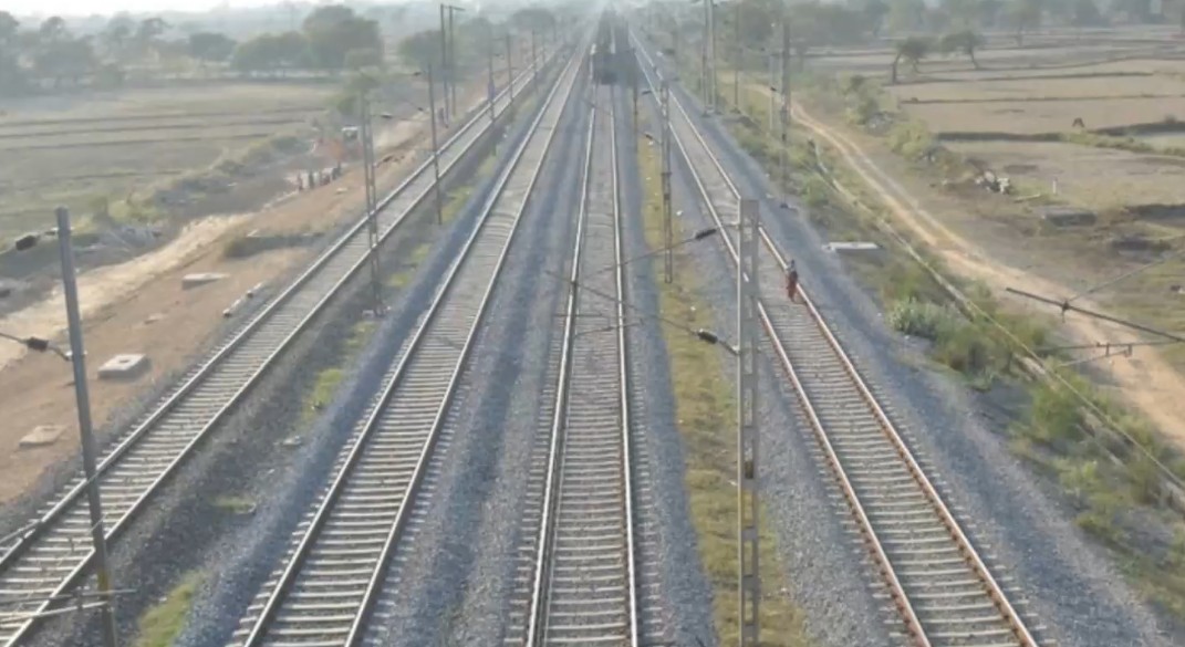 rail