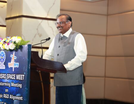 Dr V Narayanan