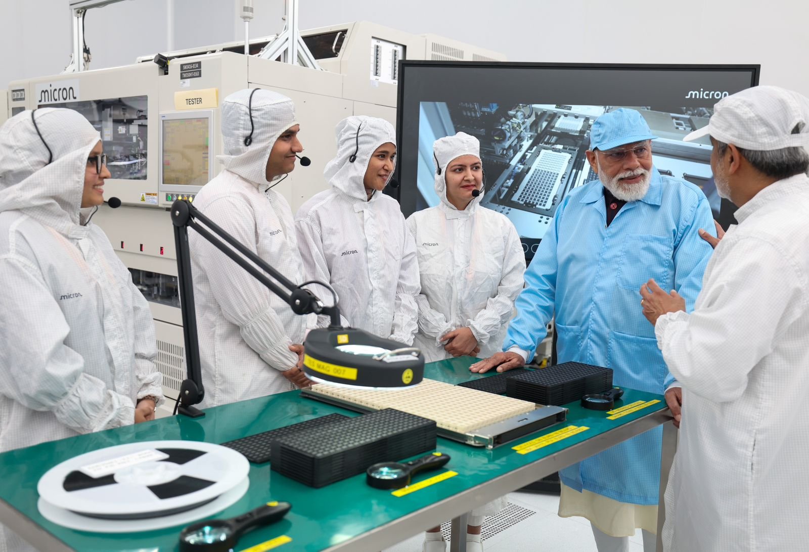 semiconductor